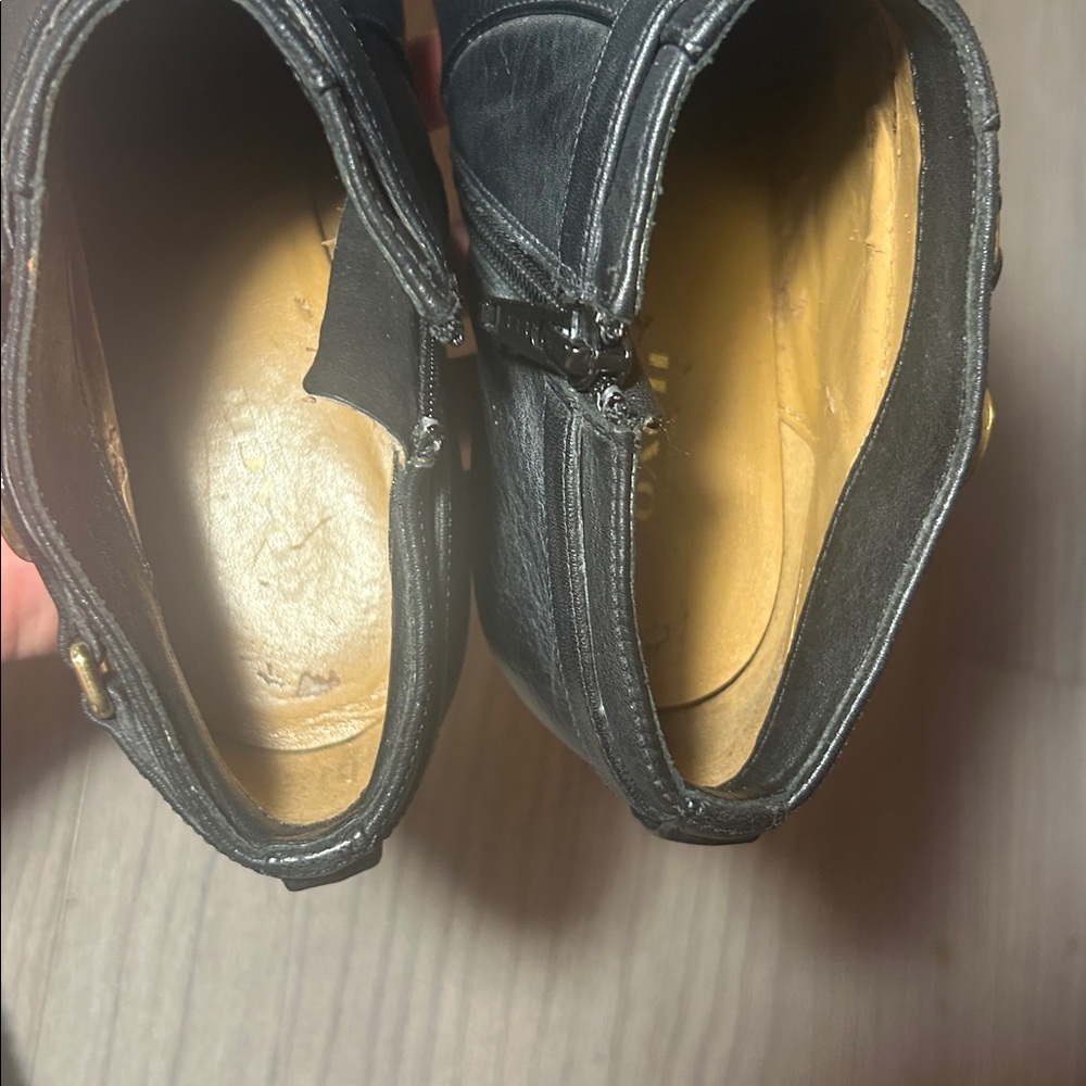 Coach Ankle Booties, Sz 6.5 - Picture 10 of 12